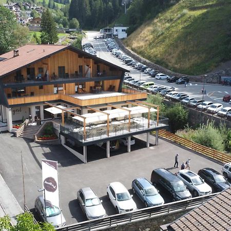 Tyrol Living & Cafe Apartment Nova Levante Exterior foto